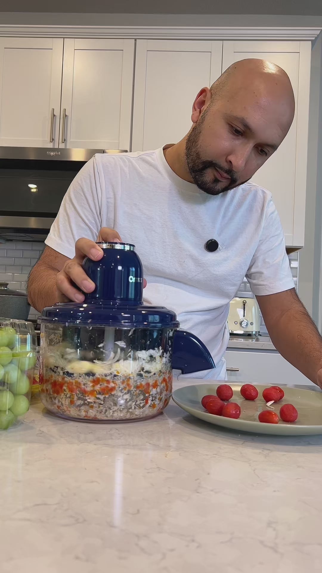 SpinPeel automatic peeler demo video 2